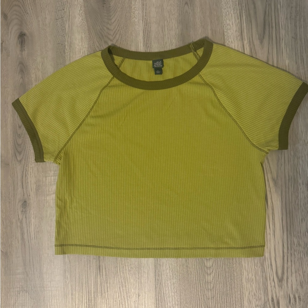 Green women’s crop top
